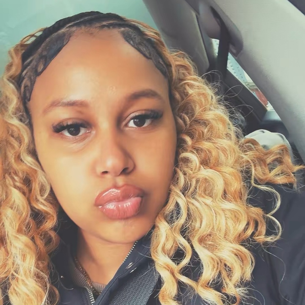 Meet your Posher, Audie